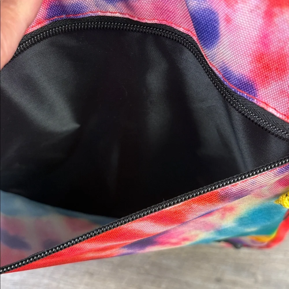 Igloo x Grateful Dead Tie-Dye Insulated Backpack Cooler – Dancing Bears - Picture 11 of 12